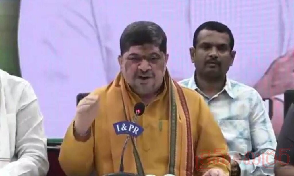 కల్యాణలక్ష్మి, షాదీముబారక్పై మంత్రి పొన్నం కీలక వ్యాఖ్యలు.. పథకాలు కొనసాగిస్తామని స్పష్టం