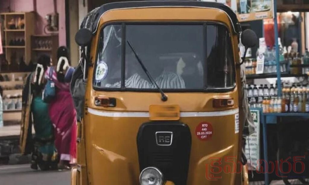 తెలంగాణలో ఆటో, క్యాబ్, స్కూల్ వ్యాన్ డ్రైవర్ల సమ్మె విరమణ.. ప్రయాణికులకు భారీ ఊరట!