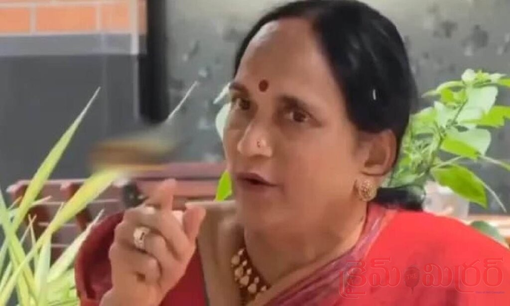 యశ్‌పై నెగెటివ్ ప్రచారం.. తల్లి పుష్ప ఘాటు వ్యాఖ్యలు