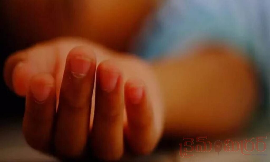 విషాదం… ఎనికేపల్లి చెరువులో రెండున్నరేళ్ల బాలుడి మృతదేహం