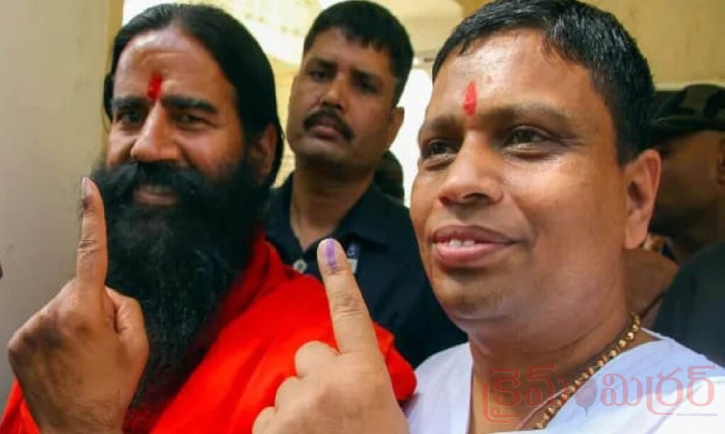 పాస్‌పోర్ట్ ఫోర్జరీ కేసులో బాబా రాందేవ్ సన్నిహితుడికి భారీ ఊరట.. 15 ఏళ్ల తర్వాత కోర్టు కీలక తీర్పు