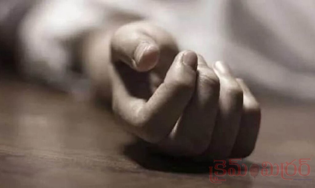 జగిత్యాలలో విషాదం.. కుమారుడితో కలిసి బావిలో దూకిన తల్లి