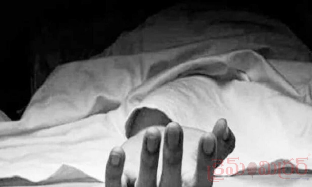 దారుణం.. ఐడెంటిటీ కార్డు ట్యాగ్‌తో భార్యను హత్య చేసి భర్త పరారీ
