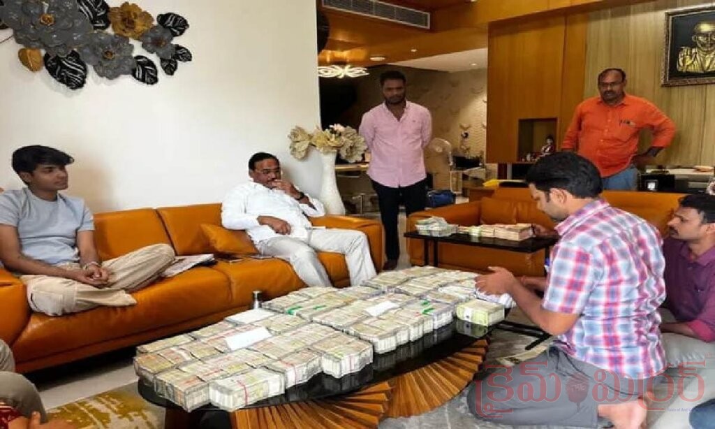 మాజీ డీఎస్పీ భీమ్‌రెడ్డి కేసులో ఏసీబీ సోదాలు.. బినామీ ఇంట్లో భారీగా నగదు, విదేశీ కరెన్సీ