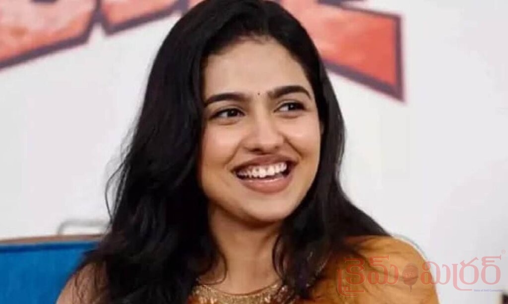 భారీ విజయంతో దూసుకెళ్తున్న మమితా బైజు.. “దర్శకుడికి రుణపడి ఉంటానంటూ” ఎమోషనల్ వ్యాఖ్యలు