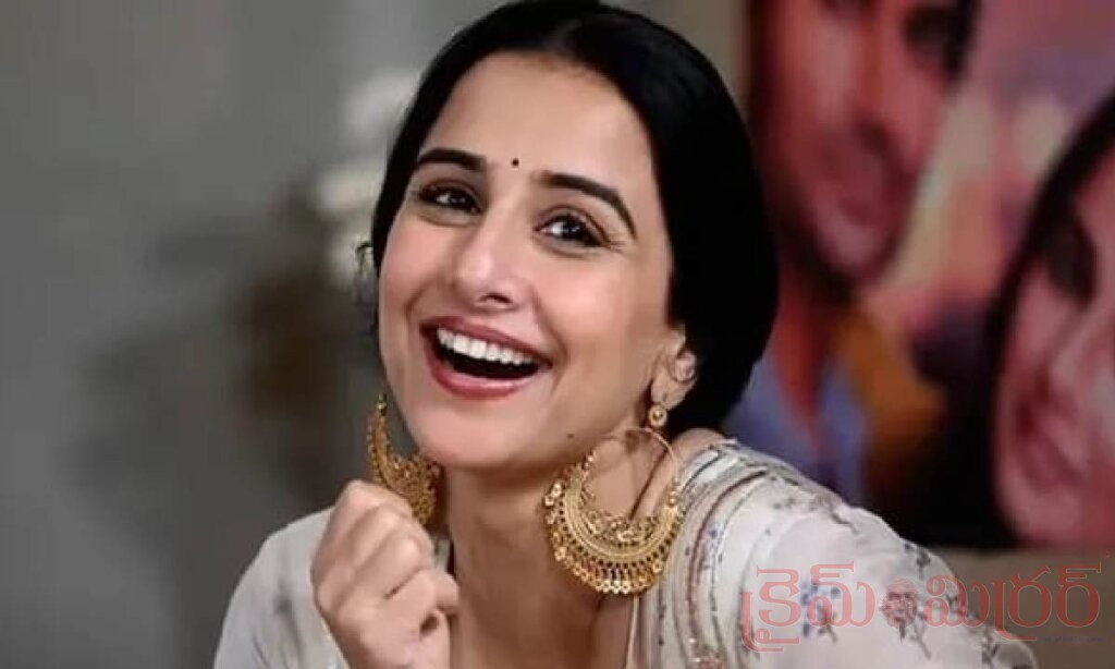 హోటల్ రూమ్కు రావాలంటూ దర్శకుడి ఒత్తిడి.. కెరీర్ మొదట్లో విద్యాబాలన్కు ఎదురైన చేదు అనుభవం!